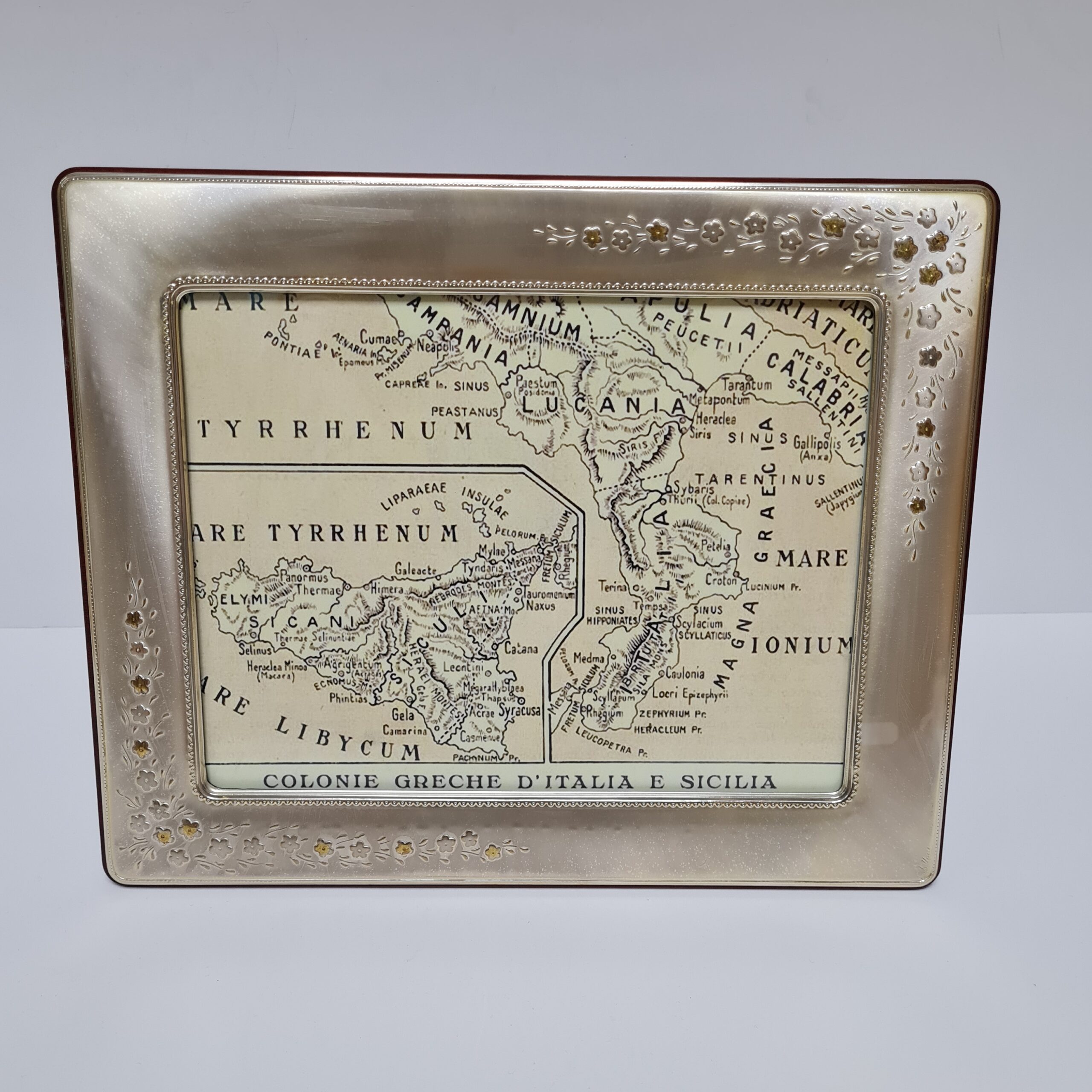 Portafoto e specchiera fiorellini